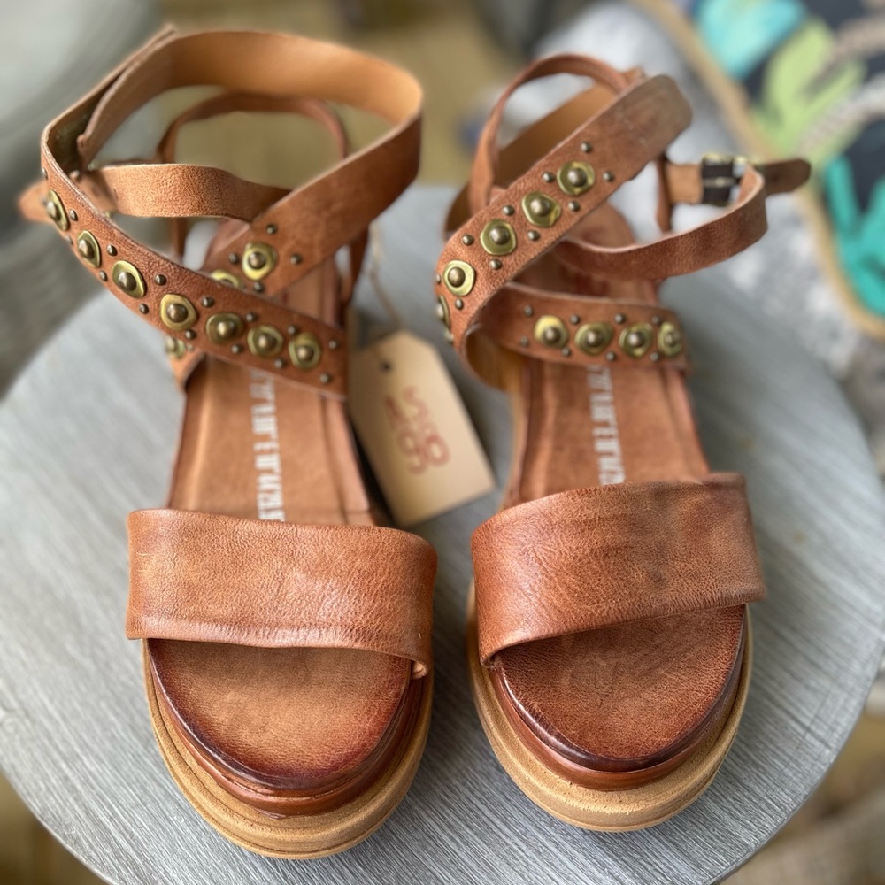 A.S.98 Larkie (Ladonna) Platform Sandals with Studded Straps
